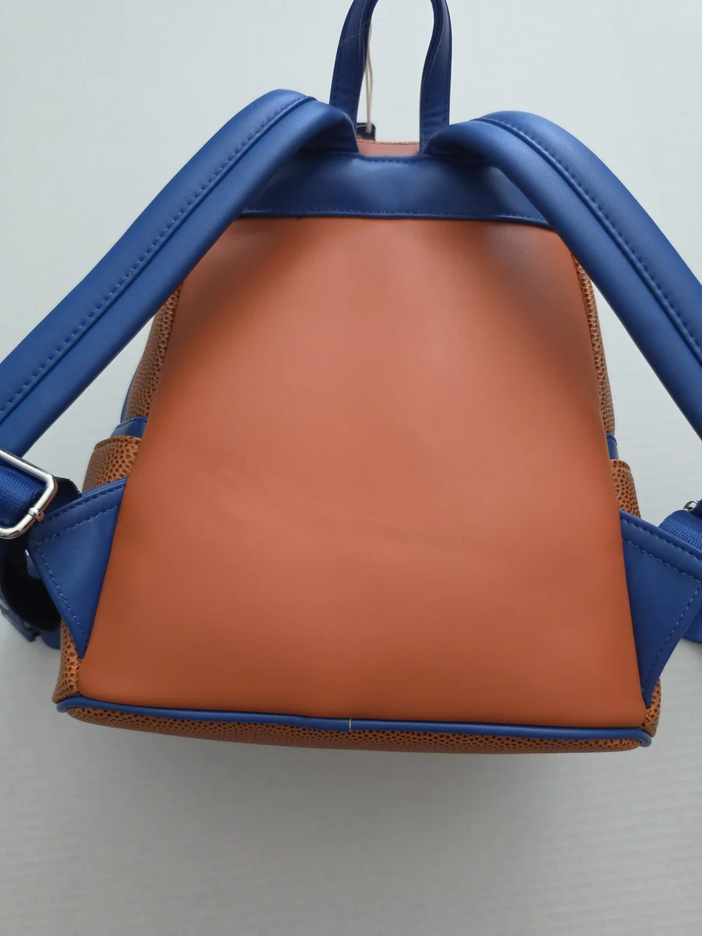 Loungefly NBA New York Knicks Mini Backpack Basketball Pebbled Texture Sports